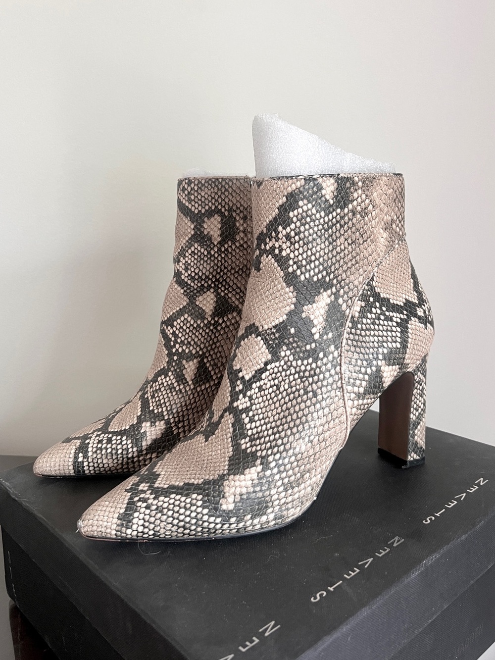 Python Boots Steve Madden + ways to style!